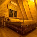 Vakana Κας